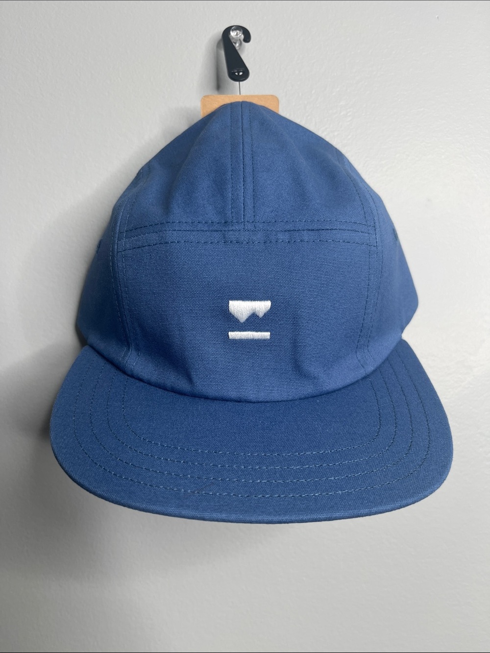 mons royale royal blue hat UNISEX